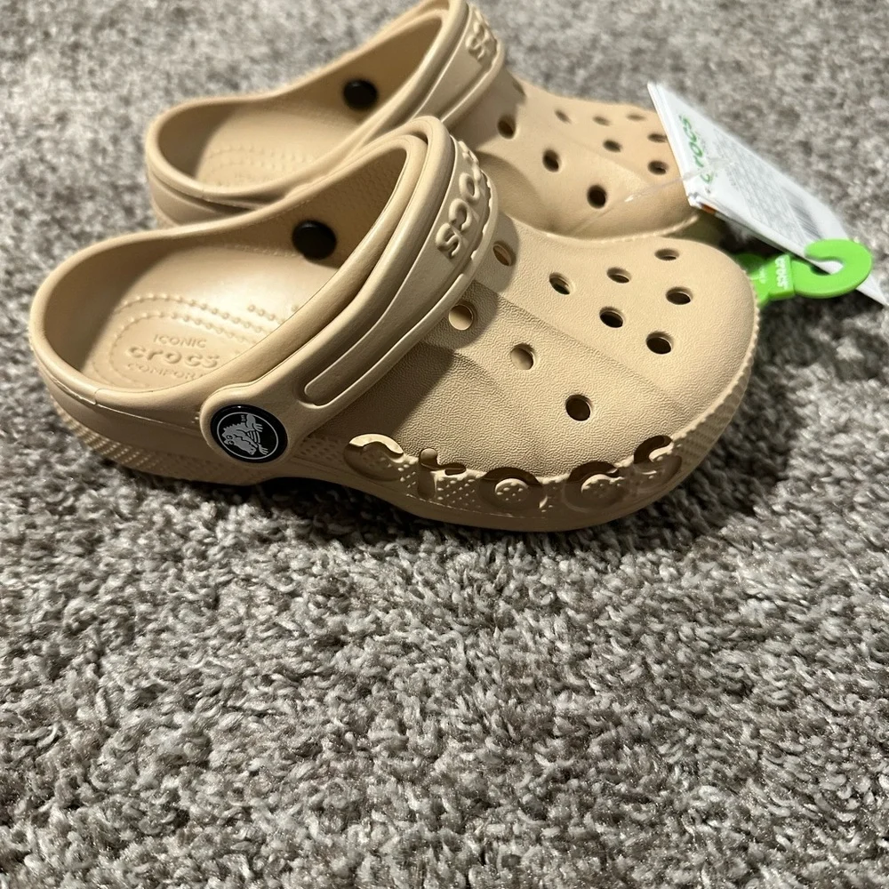 Crocs Classic Clog in Tan - Picture 3 of 5